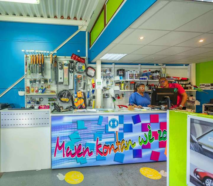 Vente de produits automobiles Martinique